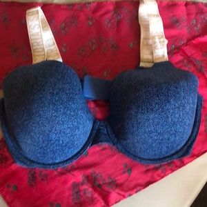 Victoria secret bra new whit tag